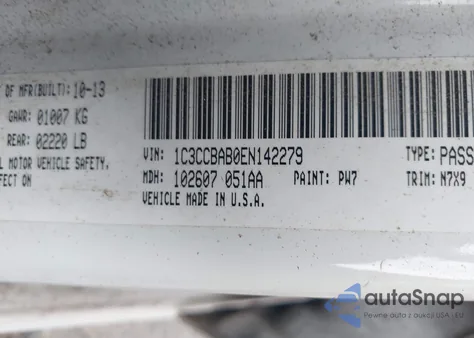 2014 Chrysler 200 Lx z USA, uszkodzony, nr VIN 1C3CCBAB0EN142279